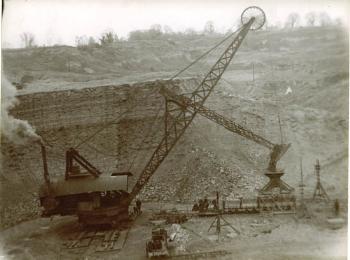 A steam crane excavating clay in the 1920s